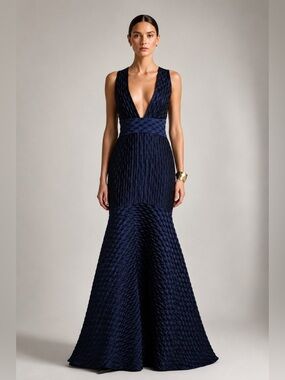 Milly Midnight Navy Textured Jacquard Plunge Mermaid Gown Size 10